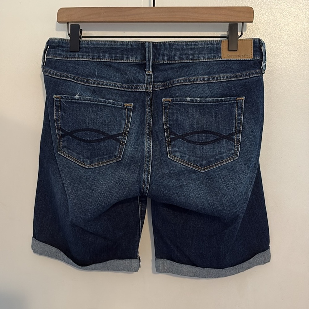 Abercrombie & Fitch Boy Short Denim Shorts 4 / 27 - Picture 5 of 8